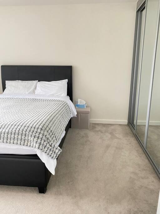 4-Room Detached Furnished Home With Parking Leicester Buitenkant foto